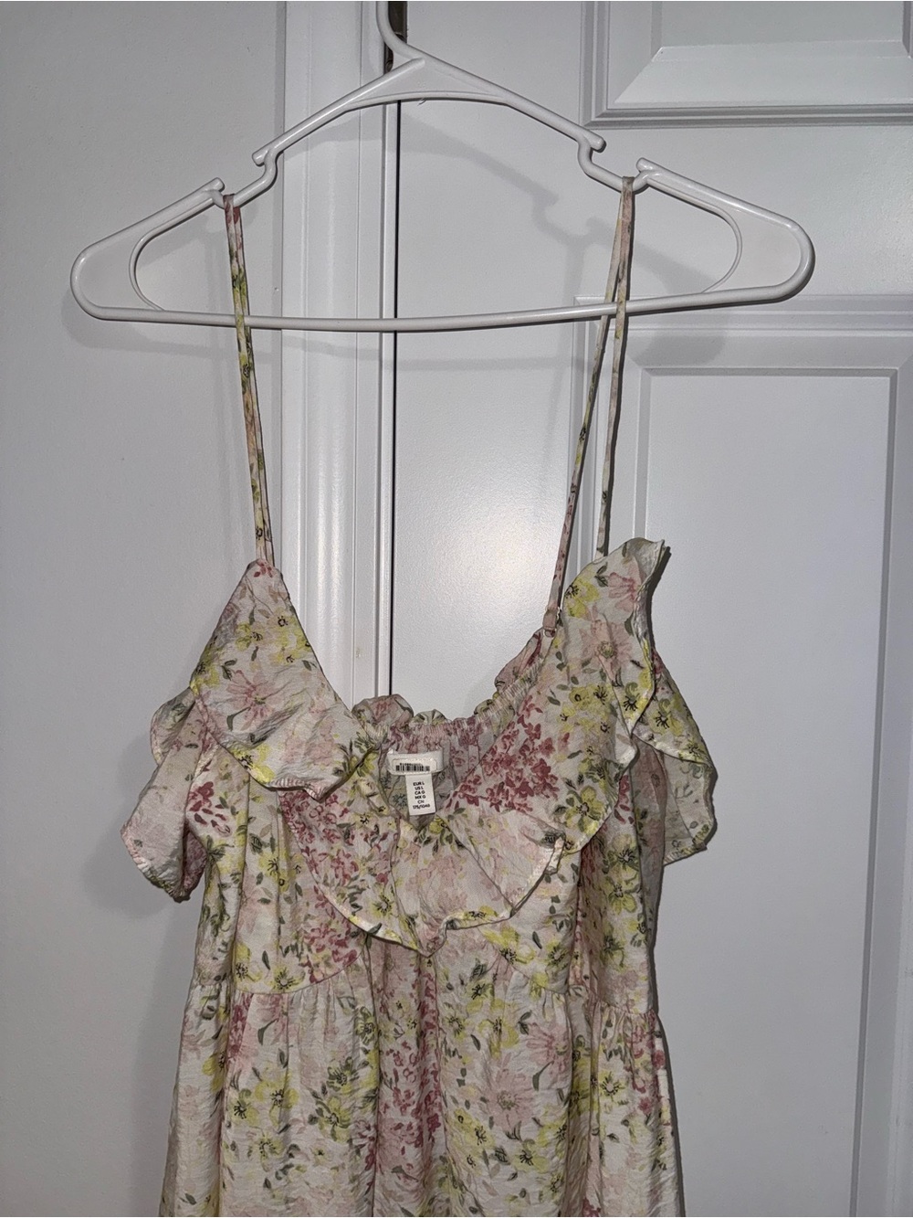 Floral Ruffle Dress - Picture 4 of 6